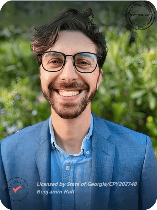 Benjamin Hall （Top Specialties: Career development)